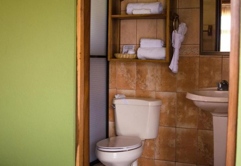 بنجلو ديلوكس, Miradas Arenal Hotel & Hotsprings