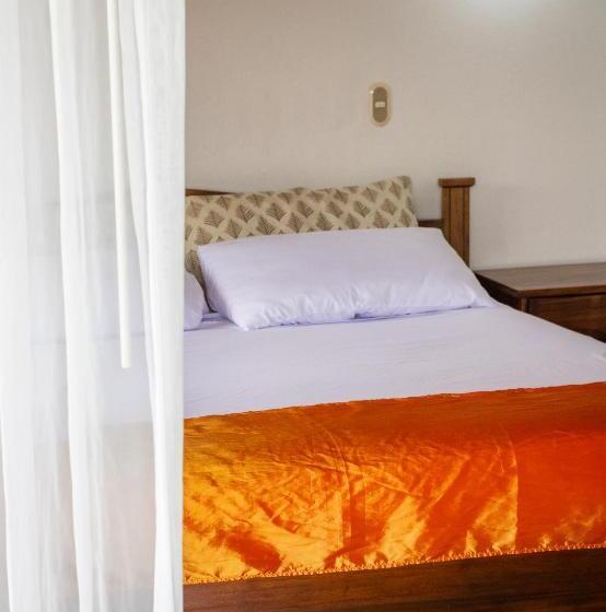 بنجلو ديلوكس, Miradas Arenal Hotel & Hotsprings