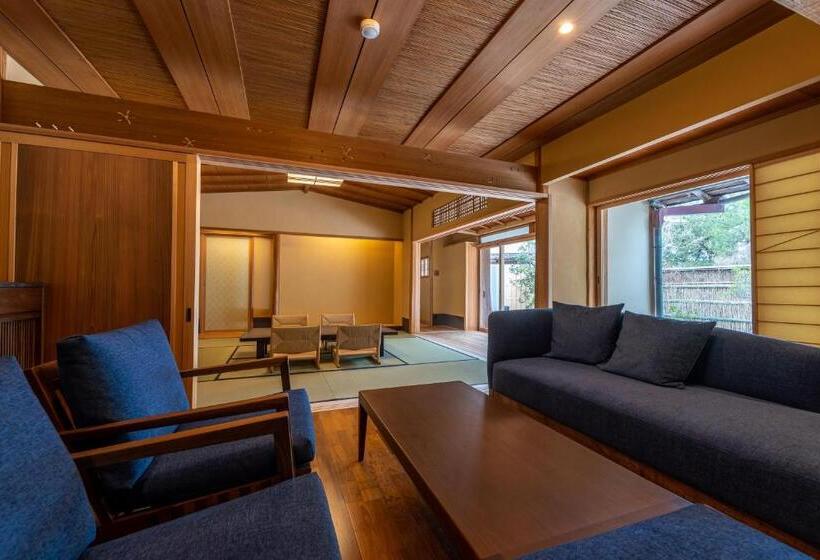 Люкс Deluxe Вид на Море, Monjusou Shourotei