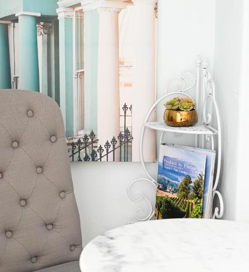 סוויטת 2 חדרי שינה, Deck Quarters   Mansfield, Vic