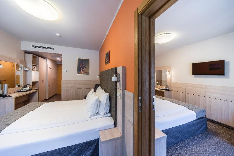 اتاق خانوادگی, Wellton Riga Hotel & Spa