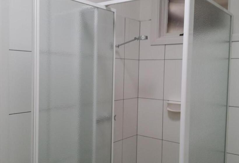 غرفة عائلية, San Remo Hotel Motel