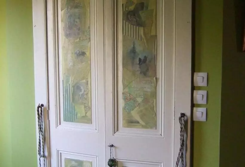 スタンダードルーム, Les Chambres De Pontfol Chambres D Hôtes Guest House