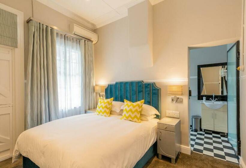 דירת שני חדרים, Eendracht Apartments