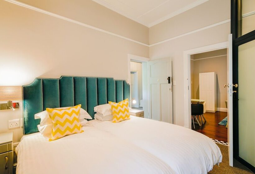 דירת חדר, Eendracht Apartments