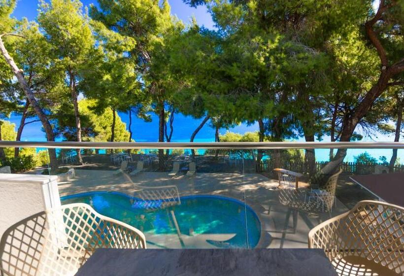 דירת שני חדרים, Evripidis