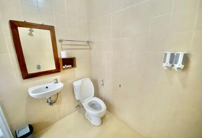 חדר דלוקס, Ashana