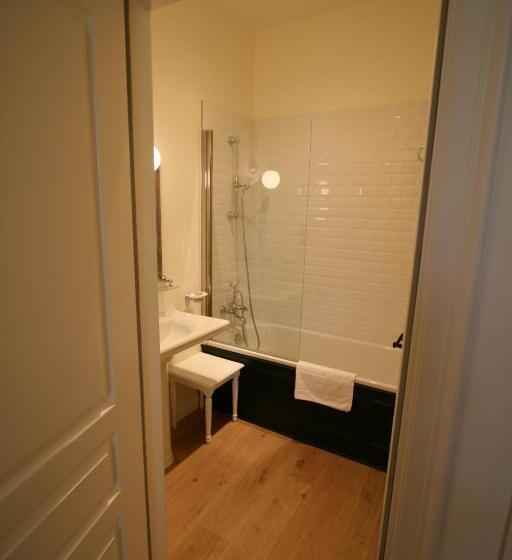 غرفة ديلوكس, Château Les Oliviers De Salettes