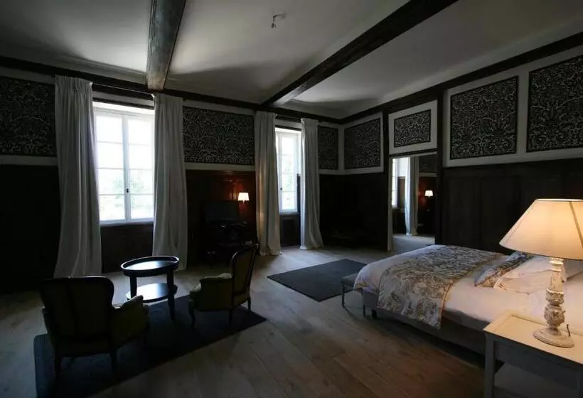 ジュニアスイート, Château Les Oliviers De Salettes