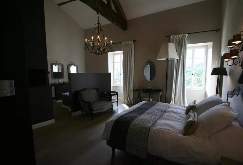 ジュニアスイート, Château Les Oliviers De Salettes