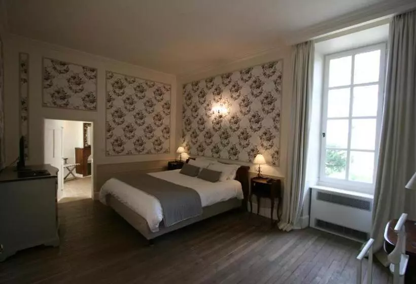 スイート, Château Les Oliviers De Salettes