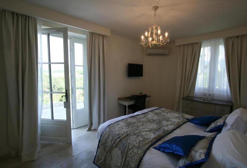 غرفة سوبيريور, Château Les Oliviers De Salettes