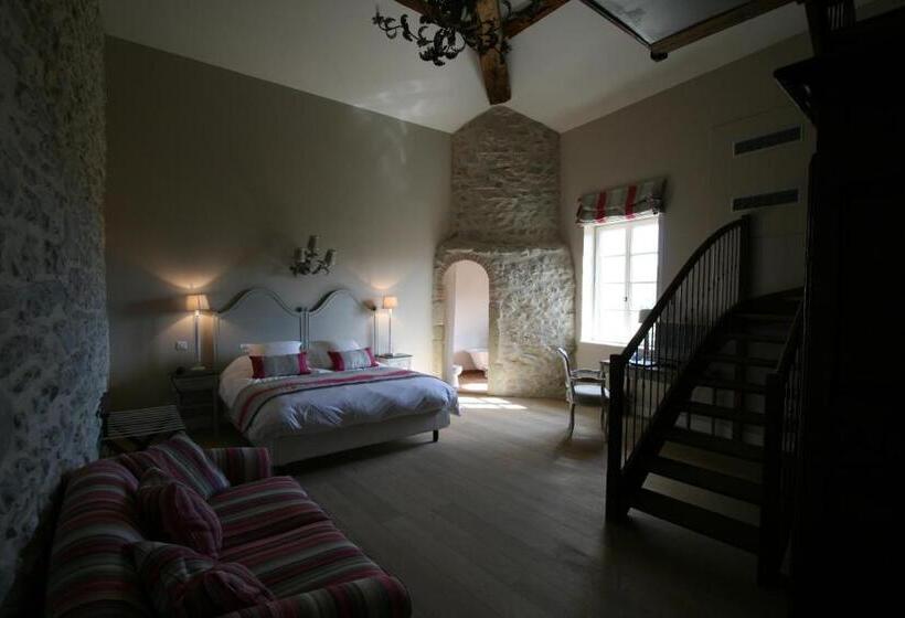 جناح, Château Les Oliviers De Salettes