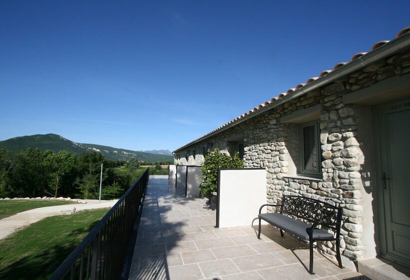 غرفة كلاسيكية, Château Les Oliviers De Salettes