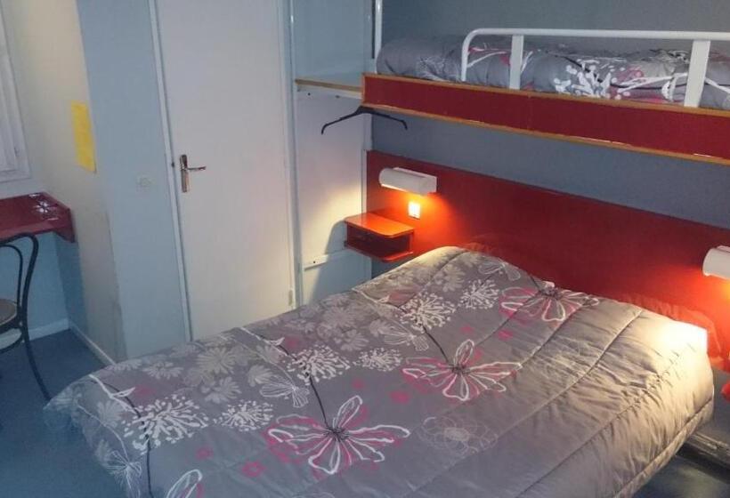 Номер Стандарт Трехместный, Du Triangle