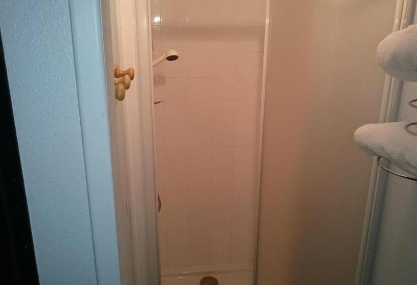 Четырехместный Номер Стандарт, Du Triangle