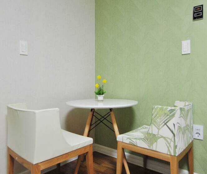 Номер Deluxe, Good Morning Residence  Hue