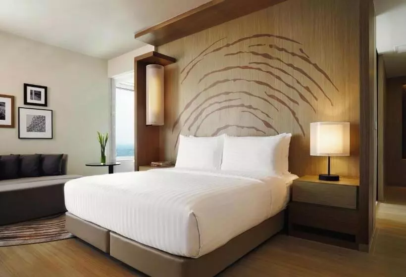 海の見えるエクゼクティブスイート, Mövenpick Siam Hotel Na Jomtien Pattaya
