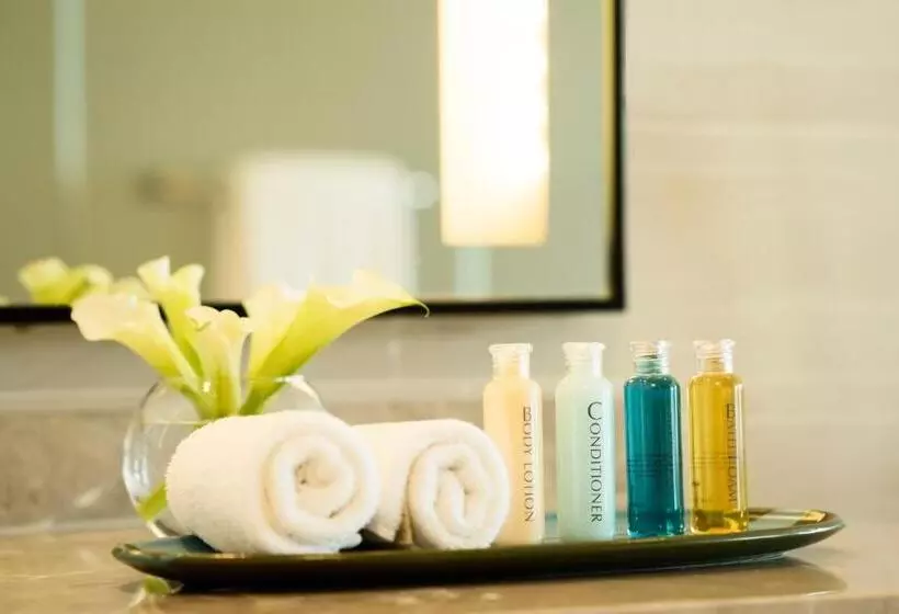 オーシャンビュージュニアスイート, Mövenpick Siam Hotel Na Jomtien Pattaya