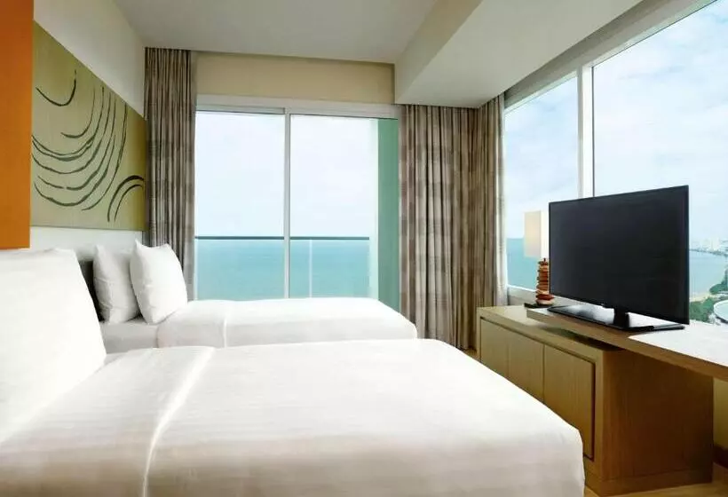 スイート（家族用）, Mövenpick Siam Hotel Na Jomtien Pattaya