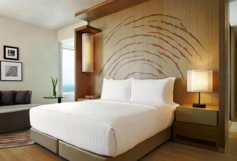Executive Suite Sea View