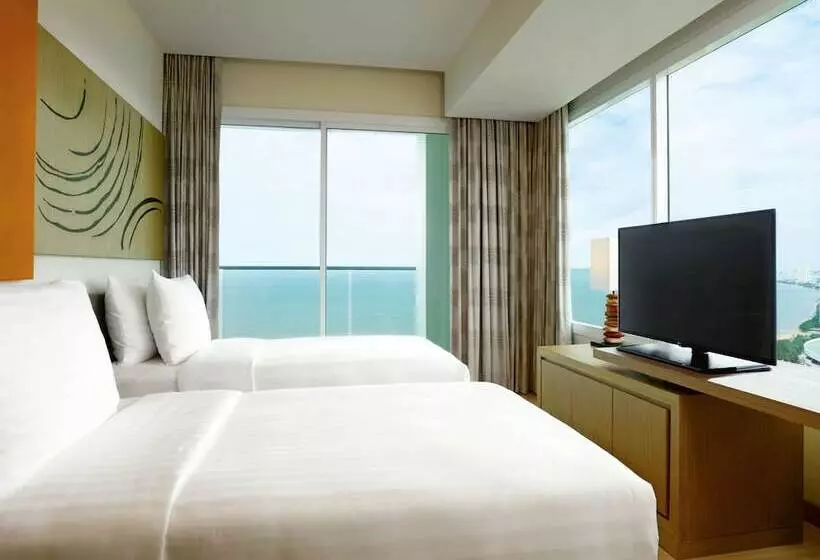 スイート（家族用）, Mövenpick Siam Hotel Na Jomtien Pattaya