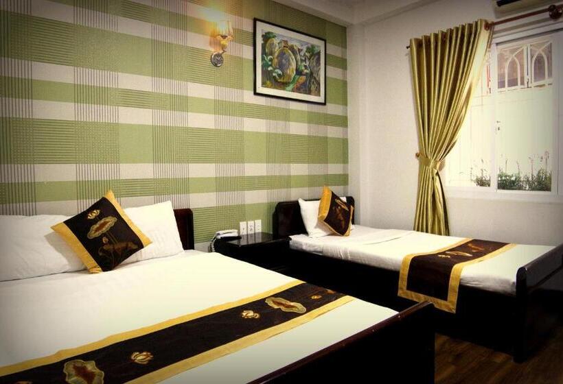 اتاق سوپریور سه تخته, Sai Gon Amigo