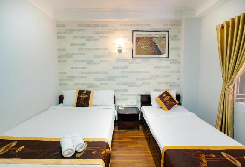 اتاق سوپریور سه تخته, Sai Gon Amigo