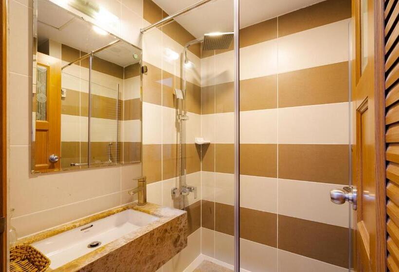 اتاق سوپریور سه تخته, Sai Gon Amigo