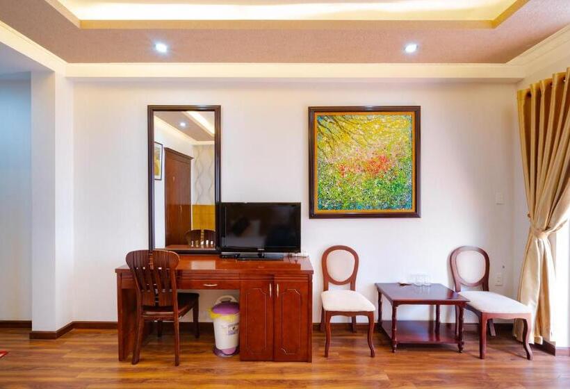 اتاق خانوادگی, Sai Gon Amigo