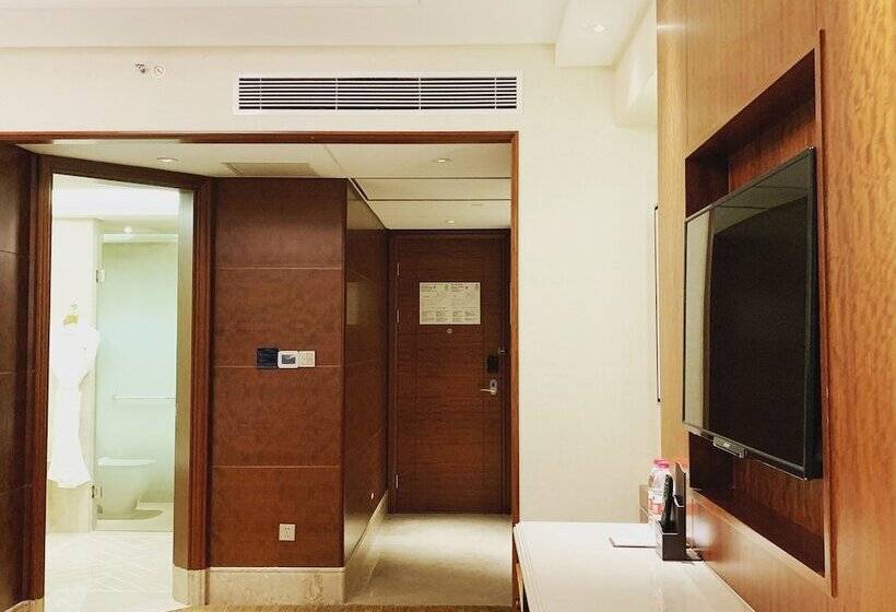 Номер Клуб, Sheraton Nanchang