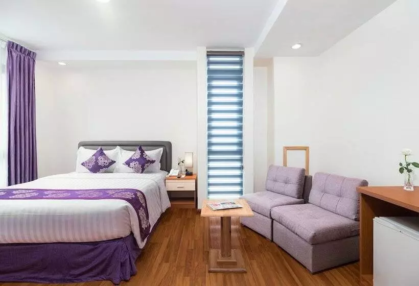 Quarto deluxe, The Hub