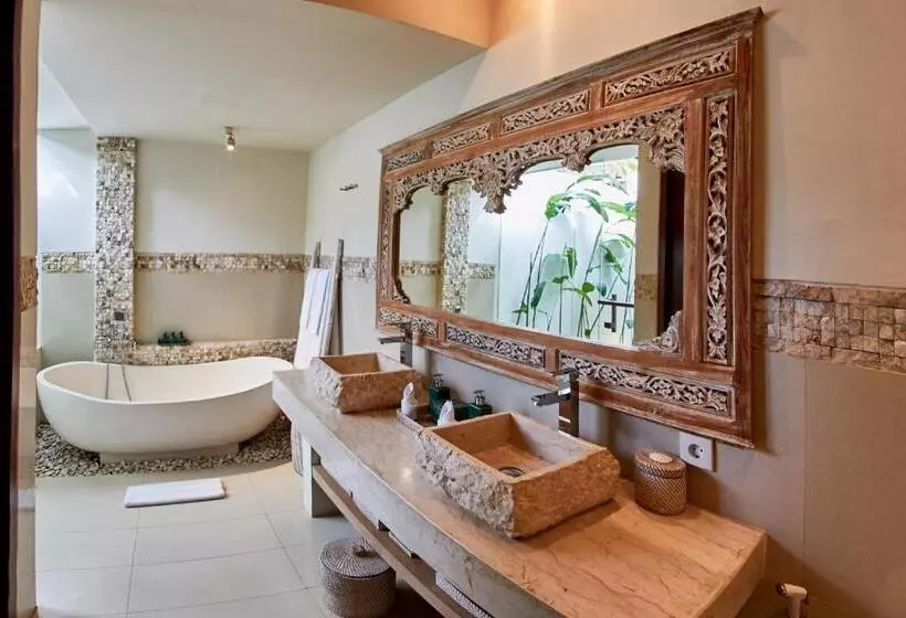 ویلای 2 خوابه, The Royal Purnama   Adults Only