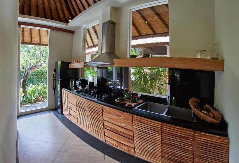 فيلا غرفتين نوم, The Royal Purnama   Adults Only