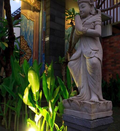 جناح مطلّ علي البحر مزود بجاكوزى, The Royal Purnama   Adults Only