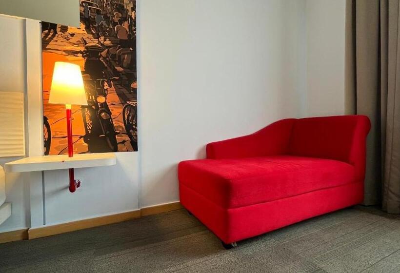 小型套房, Luminor Hotel Metro Indah Bandung By Wh