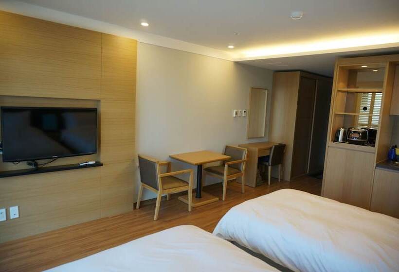 Quarto Deluxe, Jeju Marevo Resort