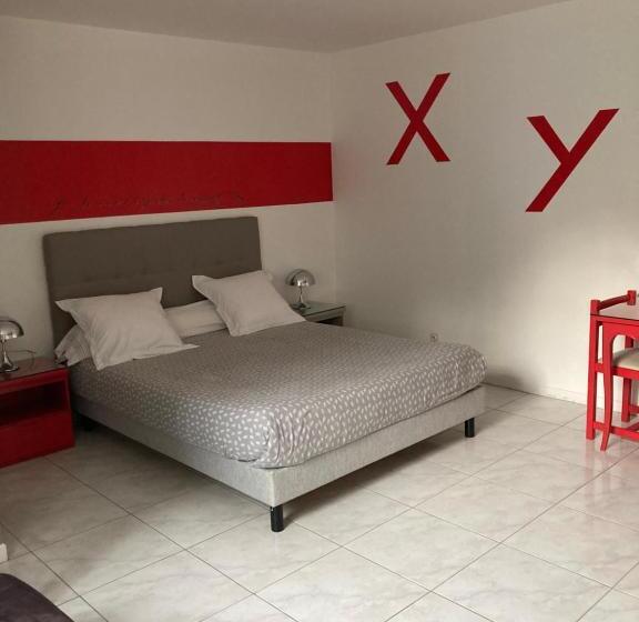 Четырехместный Номер Стандарт, Le Mas De La Verrerie