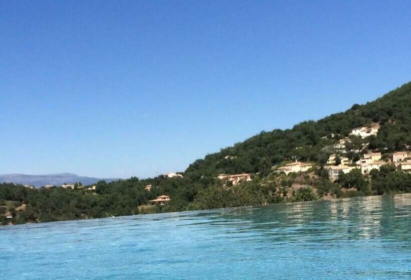 Номер Стандарт, Le Mas De La Verrerie