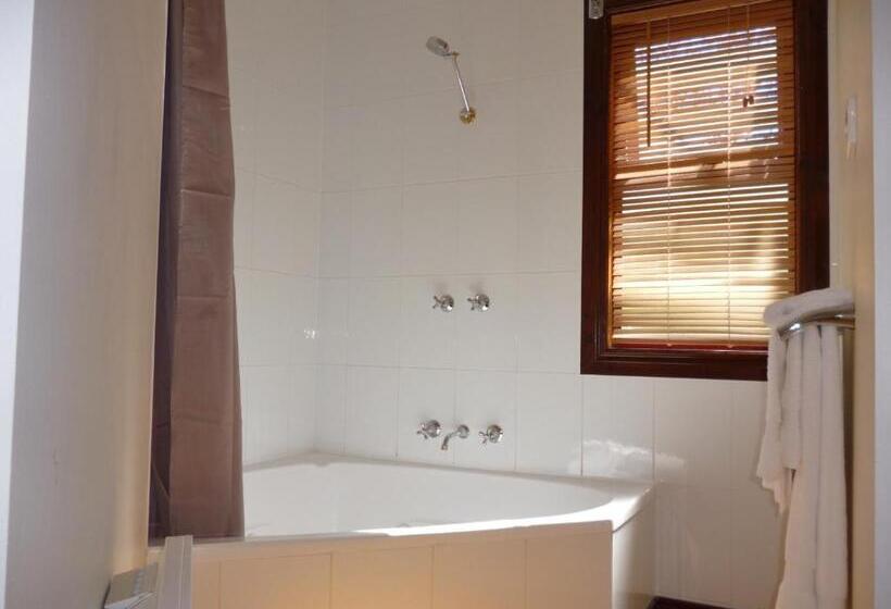 سوییت لوکس, Tranquilles Bed & Breakfast