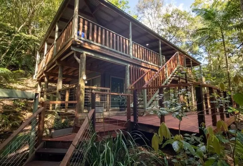ガーデンビューのスタンダードバンガロー, Treetops Montville