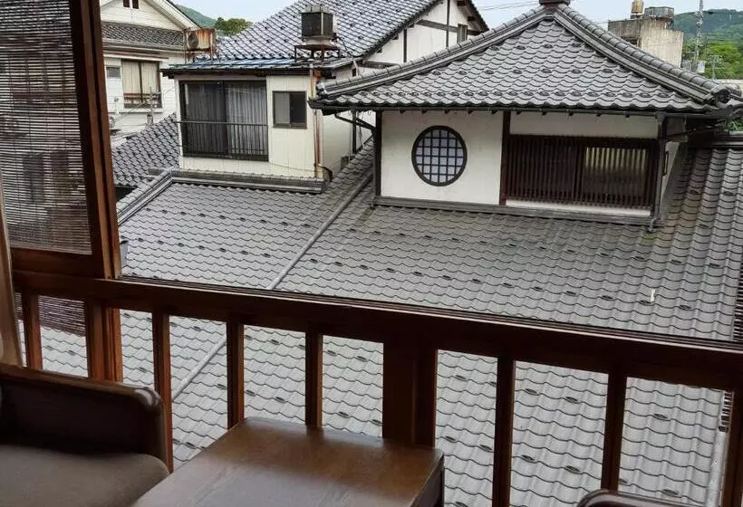 バス共有のスタンダードルーム, Tsukimotoya Ryokan