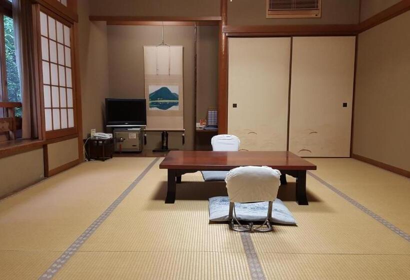 חדר סטנדרט חדר אמבטיה משותף, Tsukimotoya Ryokan