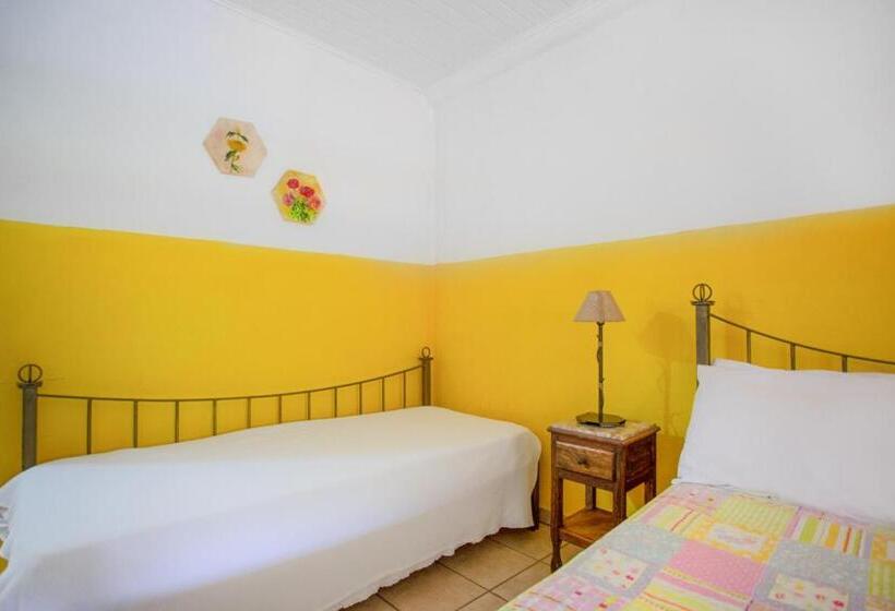 マウンテンビュースタンダードルーム, Pousada águas Do Vale