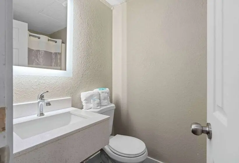 2ダブルベッドのスタンダードルーム, Travelodge By Wyndham Kissimmee/orlando