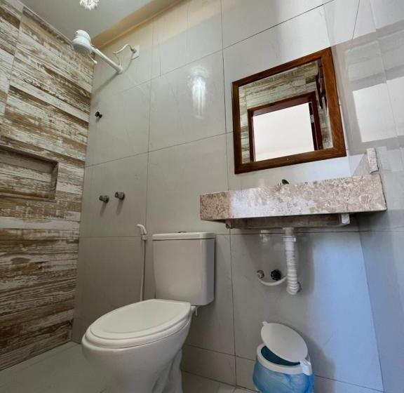 غرفة قياسية ثلاثية مزودة بشرفة, Vila Kitemania