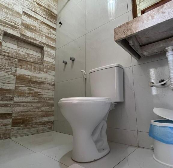 غرفة قياسية ثلاثية مزودة بشرفة, Vila Kitemania