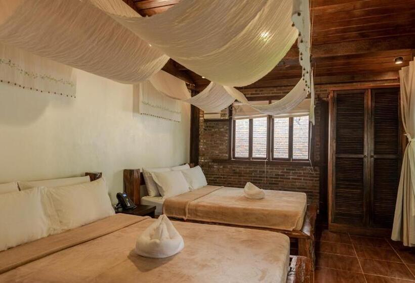 ガーデンビュースタンダード４ベッドルーム, Chema S By The Sea