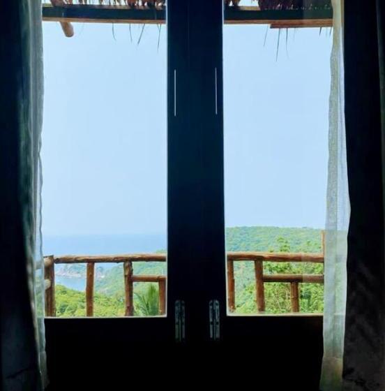 Бунгало Стандарт Вид на Море, Tree House Bungalows Koh Tao