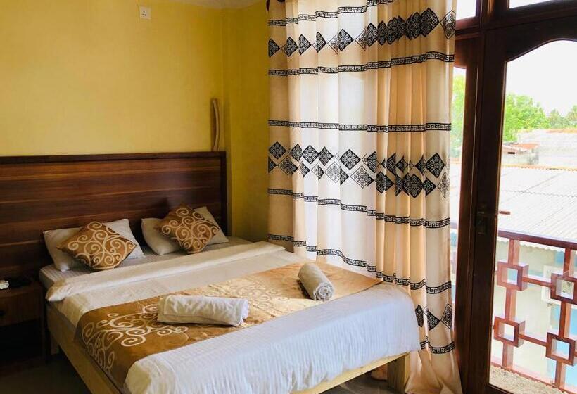 اتاق استاندارد با تخت بزرگ, Mariana Inn